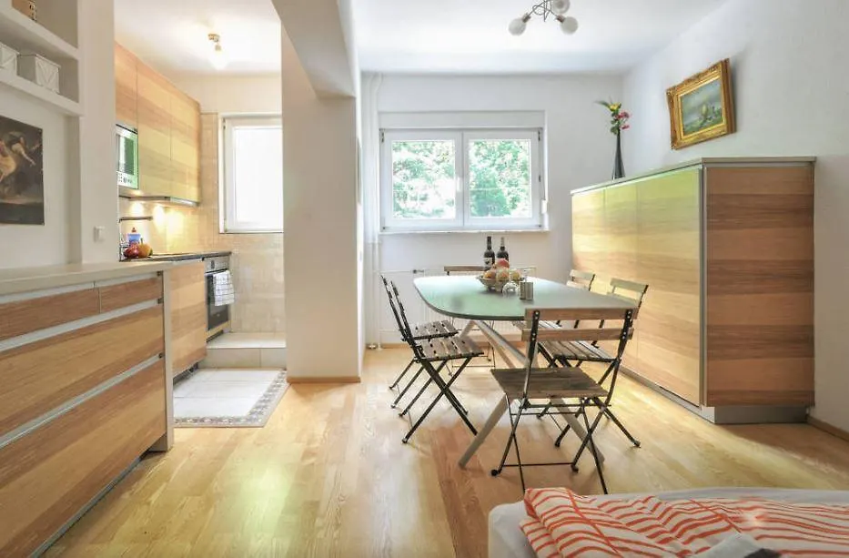 Saphirweg Apartment Stuttgart